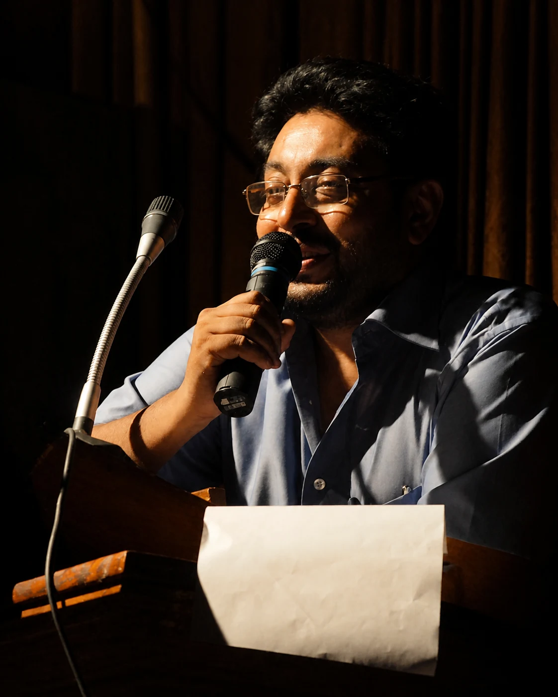 Amit Bawa speaking at a Punjabi Samvad event