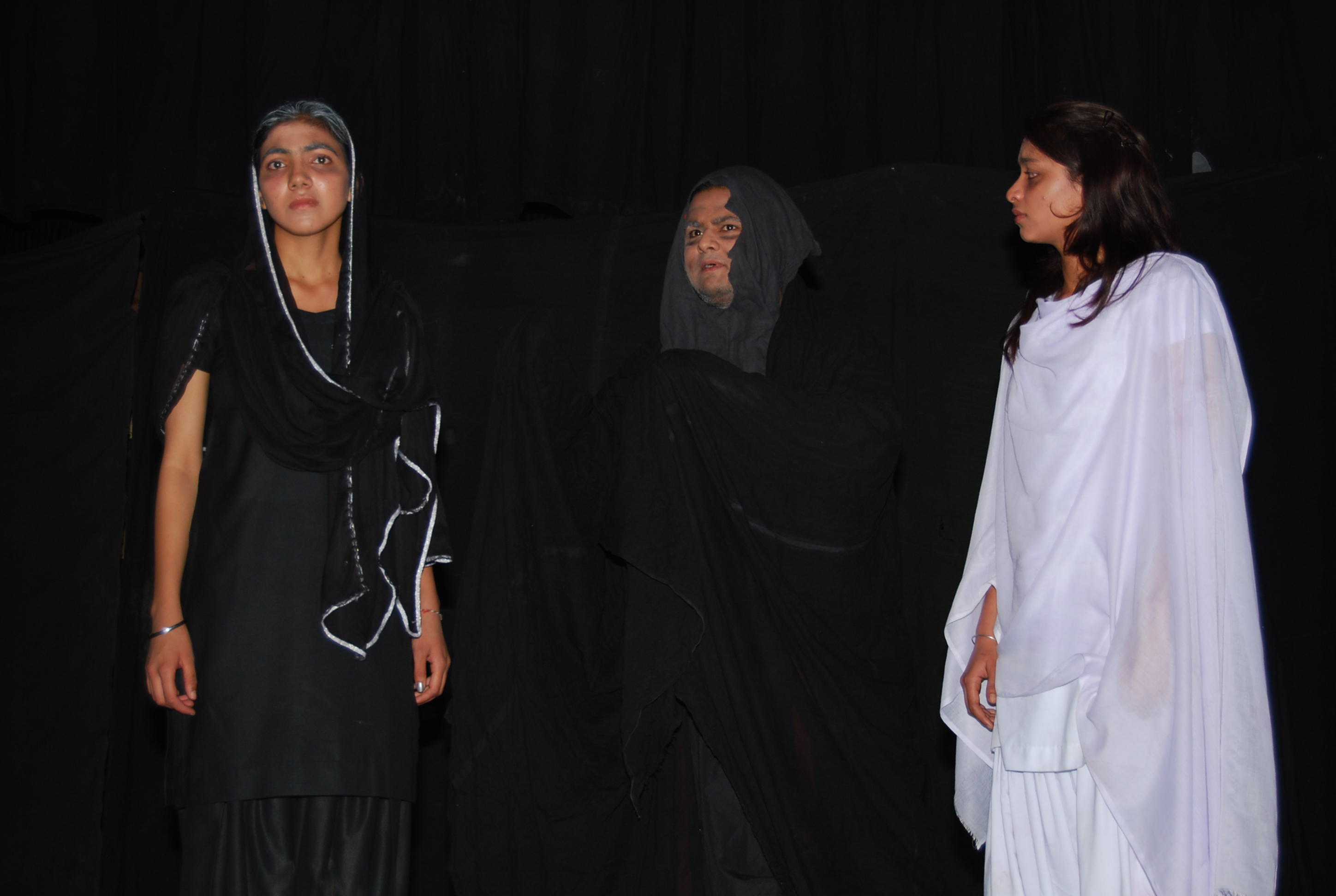 A performance of Khooh Bolda Hai